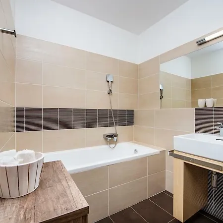 Apartamento No. 39, House Oliver *